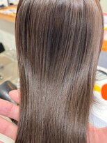 エシレ(esille.)&nbsp;髪質改善カラー