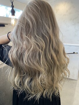 プルメリアドット(Plumeria.) ミルクティー