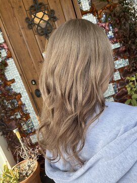 ココラー(COCOlar) ミルクティーベージュ