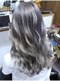 【プチイメチェン】グレージュバレイヤージュ×ブリーチ2回