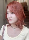 顔周りレイヤーくびれミディアムレイヤーカットオレンジカラー