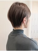 say.ショートボブひし形ショートミルクティーベージュ暗めカラー