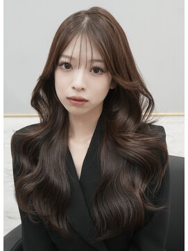 クム(kumu) 大人美人◎艶髪グレージュレイヤーロング韓国風