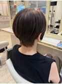 50代乾かすだけで簡単にまとまるくせ毛カバーヘア丸みショート