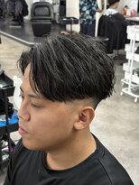 ネイバー 立川(Neighbor) アップバングショート