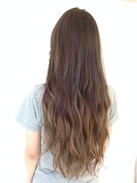 クララ トヨハシ(CLALA Toyohashi) スーパーロングのグラデーションカラー