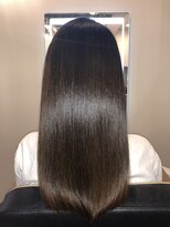 アールサロン アオヤマ(Rr SALON AOYAMA)&nbsp;プラチナミネコラストレート
