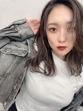 ウィクシー(wixy) かきあげバングで大人の雰囲気を