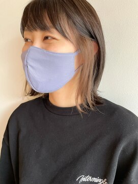 ツイギー 宮西店(TWiGGY) 外ハネボブにイヤリングカラー