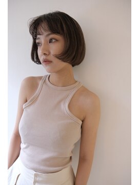 ラボ(Ravo) ワンレン重めボブ