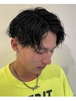 フリーク バーバーショップ 都島店(FREAK BARBER SHOP)&nbsp;【男の色気】縦落ちツイストスパイラルパーマ