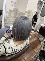 アーチフォーヘア 心斎橋店(a-rch for hair) クリアシルバー