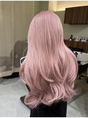 ピンクベージュ