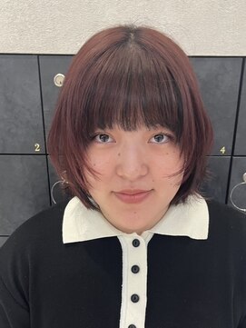 ザザ シンジュク(ZA/ZA shinjuku) フワッと広がる顔周りレイヤー