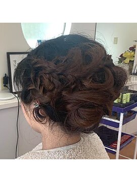 シンシア(CYNTHIA) アップスタイル