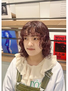 シアン 矢場町店(CYAN.) 暖色系カラー×前髪までくるくるな外国人風癖っ毛パーマ
