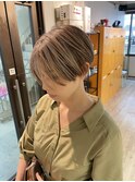 大人ショートボブ丸みショートカットマッシュショート前髪あり