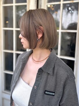 アデ オモテサンドウ(ade omotesando) ボブヘア×ローライト