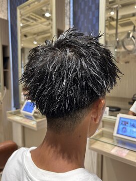 ビス リアン 川口店(Vis lien) ツーブロック×ツイストスパイラルパーマ◎無造作おしゃれ