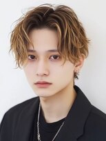 ヘアーサロン フォーメン イデア(hair salon for Men idea)&nbsp;センターパート マッシュ ブリーチ ハイライト 20代【札幌】