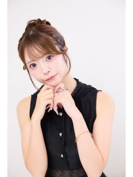 ステラ(Stella) 通常美容室撮影編。高めのまとめ髪シニオンVOL1.0