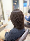  白髪染め×髪質改善で叶うまとまり艶ミディ
