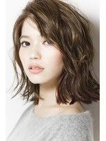 大人可愛い　ニューレイヤードウェーブ　無造作×自分らしさ