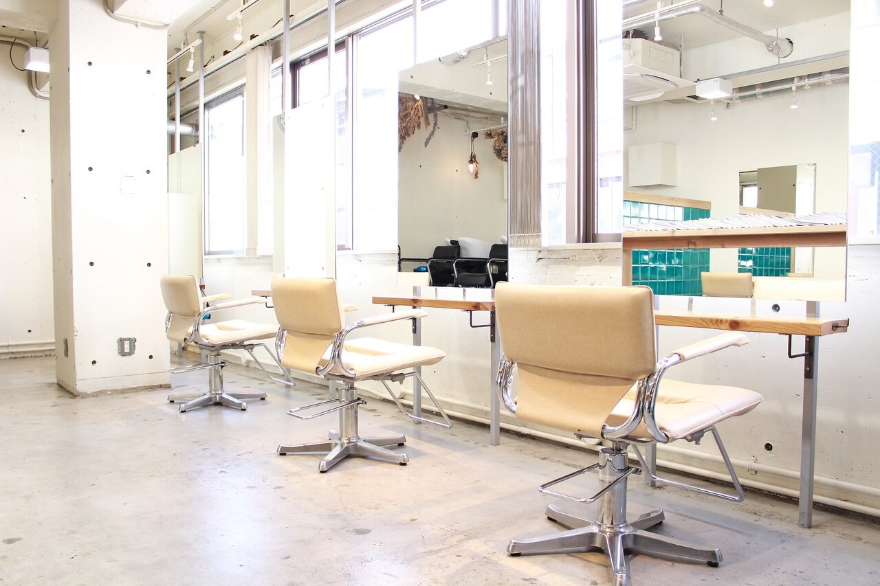 新宿三丁目 東京都 で眉カットがおすすめ 美容室口コミランキングtop7 Mens Nown