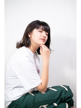 ビハインドザカーテン(BEHIND THE CURTAIN) 重軽外はねボブ