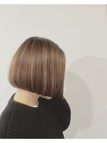 ホットドッグ(Hot Dog) ボブ ハイライト ハイトーン