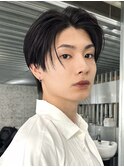 前下がりセンターパートツーブロックマッシュニュアンスパーマ