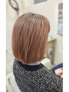 ヘアーアンドメイク ドレス(DRESS) ピンクベージュ