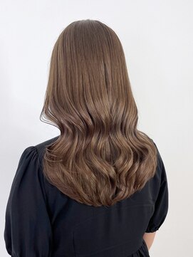 アイティー バイ アルバム 中野店(IT by ALBUM) グレーベージュ美髪ニュアンスカラーレイヤーロング_ba488152