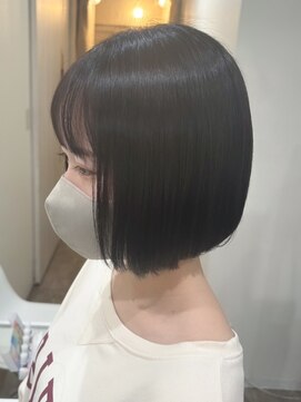 ルピナス(Lupine.) 【Ayumi】ぱつっとボブ♪