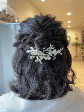 ムーンヘアー(moon hair) ミディアム