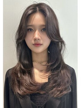 ヒール 銀座(heel) 小顔に見せるワンホン＆韓国ヘア/顔周りレイヤーカット