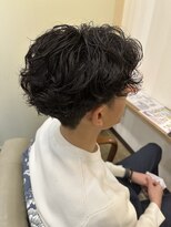 レイール(reir)&nbsp;センターパートスパイラルパーマ