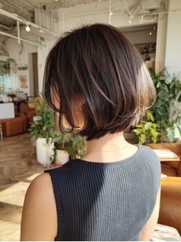 クレビア(CreBiA)の写真/【大人可愛さ知り尽くしてます】大人のショート＆ボブカット¥4020♪ワンランク上の"褒められショート"