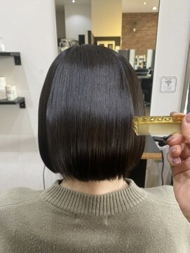 ヨンセンチメートル 金沢駅西店(4cm) 髪質改善縮毛矯正/髪質改善/水素トリートメント