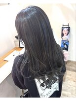 アーブルポンテ(ARBRE ponte) ハイライトブルーデザインカラーロングレイヤードカット