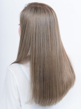 エルザ ヘア(ERUZA HAIR)の写真/【綾瀬駅1分】9時OPEN＊髪をセットしても外に出た瞬間広がり、動き、うねりで台無しになっちゃう方に！