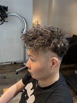 ナップヘアースコヤ(NAP hair Scoya)&nbsp;短髪×ハイライト×スパイラルパーマ