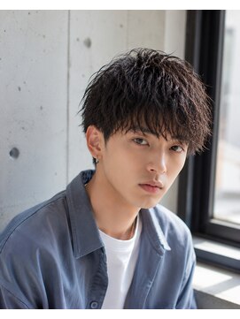 メンズバグズ(MEN's Baguz) 波巻きパーマツイストスパイラル韓国風無造作マッシュメンズ人気