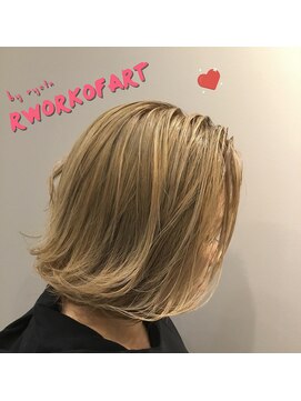アールワークオブアート(R WORK OF ART) 外ハネオシャレボブ