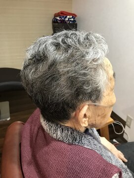 ちいさな美容室 庵(an) シニア世代の方々も大歓迎^_^