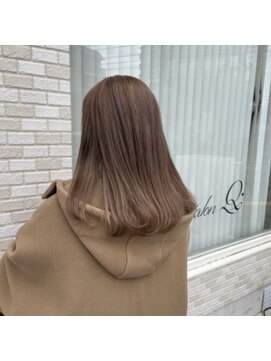 ヘアサロン キュー(hair salon Q) ミルクティーベージュ