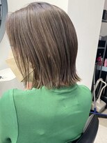 ヒビヲ(HIBIO)&nbsp;ナチュラルボブショートミニボブダブルカラーハイライトブリーチ