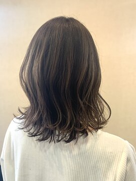 ファースト 長町店(first) 大人可愛いニュアンスカール × ハイライトシルキーベージュ