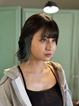 ラべリー 池袋(LOVELEY) インナーカラー　アクアブルー【池袋】