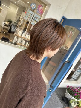 ディープ(Deep) メンズカット カラー ベージュ ウルフカット センターパート